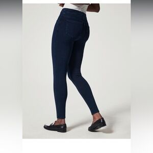 Spanx Jean-ish Ankle Leggings in Twilight Rinse size medium